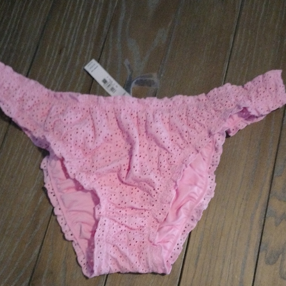 Newer Tags Victoria's Secret Bottoms
